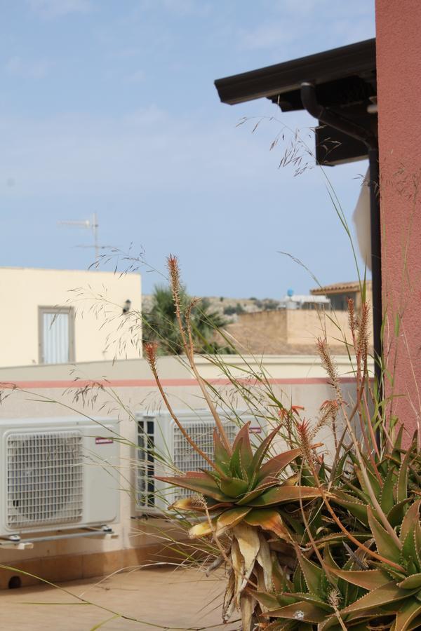 Locanda Lighea Rooms ซานวิโต โลคาโป ภายนอก รูปภาพ